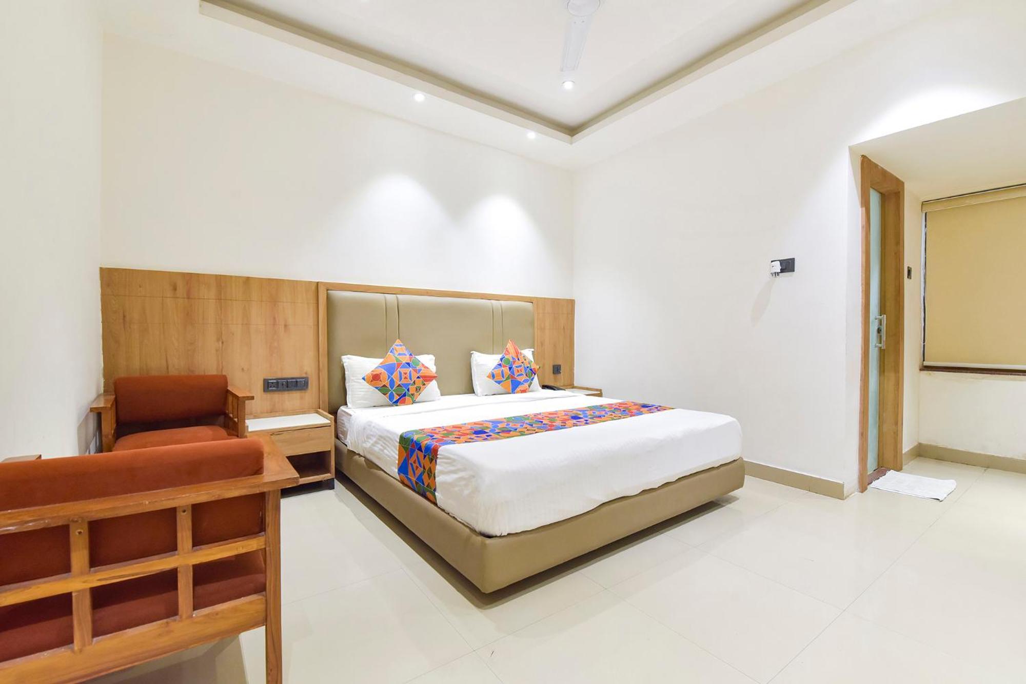 Fabhotel Prime Surya Jabalpur Extérieur photo